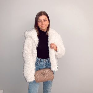 Meet your Posher, Kaitlyn